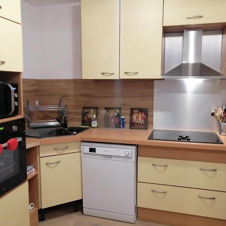 Logement Entier Spacieux Et Confortable A 1 H De Paris Courtenay  Exteriér fotografie