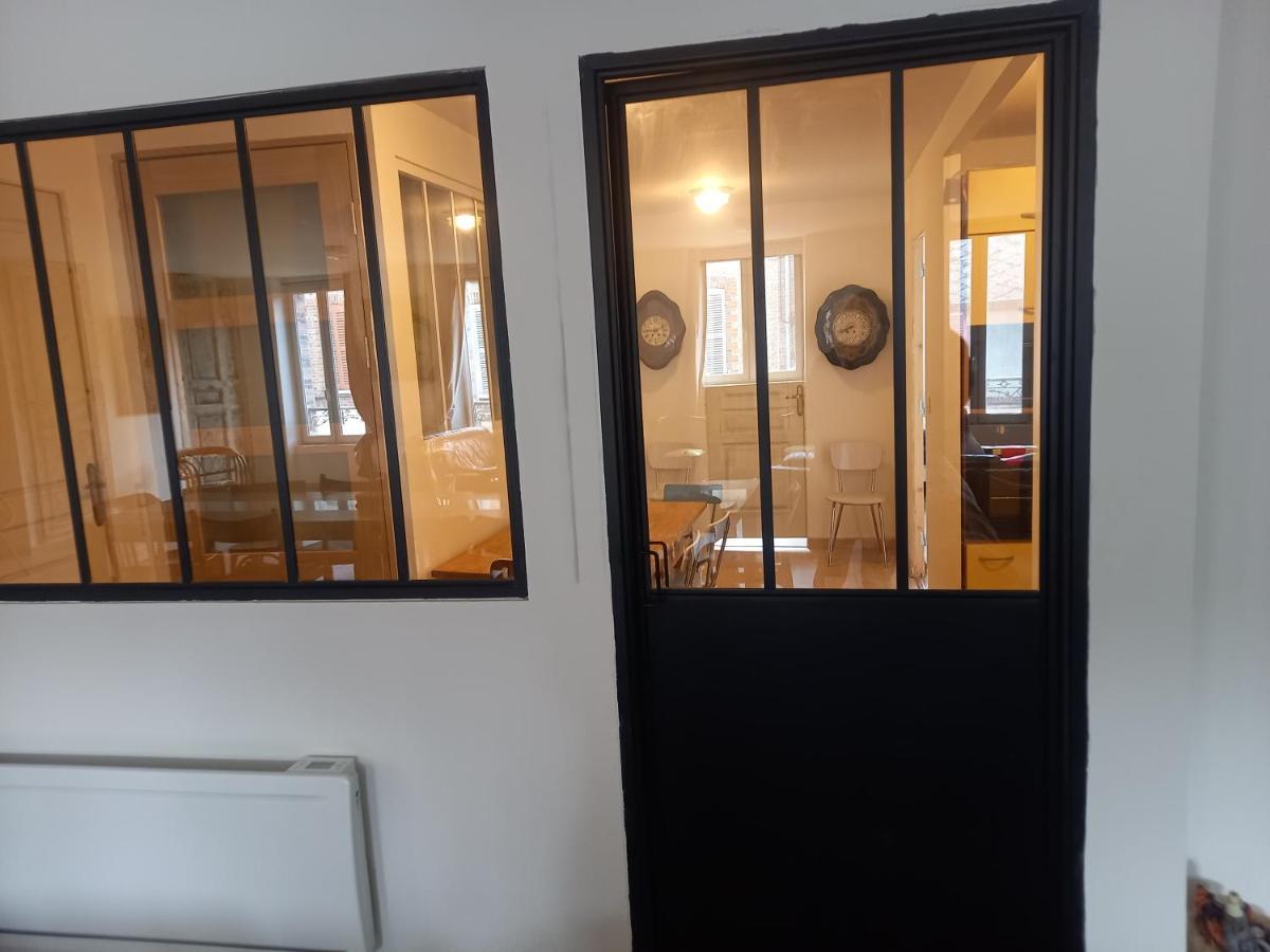 Logement Entier Spacieux Et Confortable A 1 H De Paris Courtenay  Exteriér fotografie
