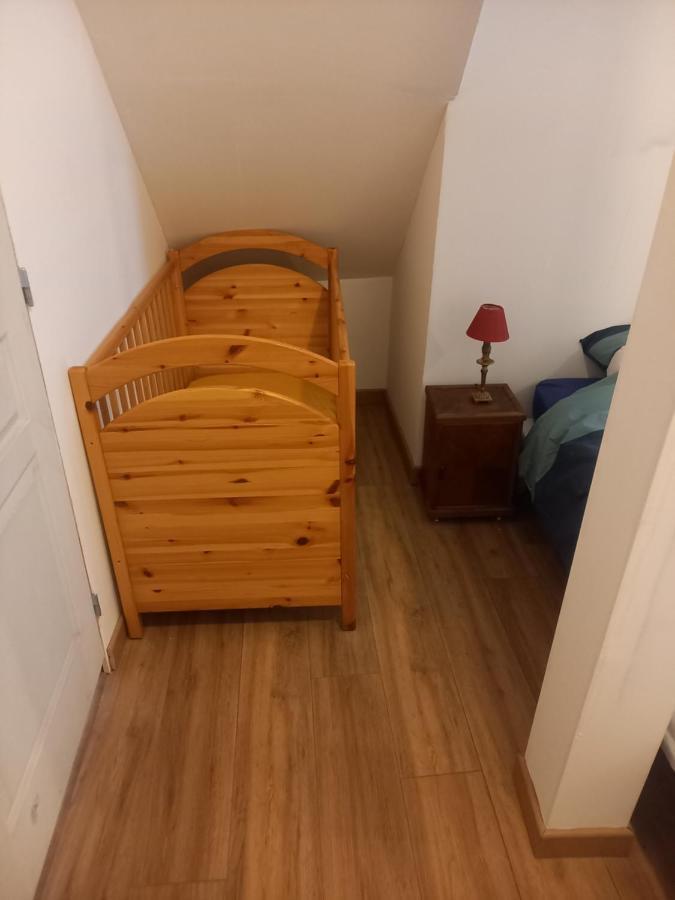 Logement Entier Spacieux Et Confortable A 1 H De Paris Courtenay  Exteriér fotografie
