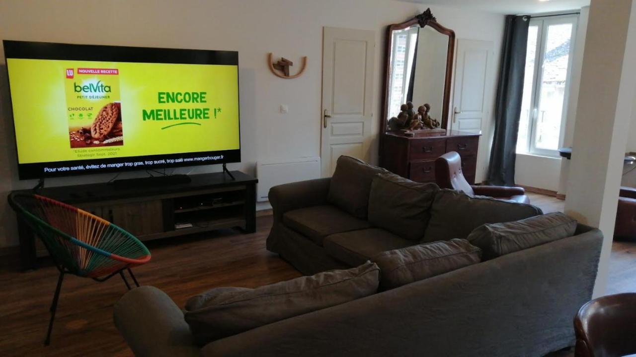 Logement Entier Spacieux Et Confortable A 1 H De Paris Courtenay  Exteriér fotografie