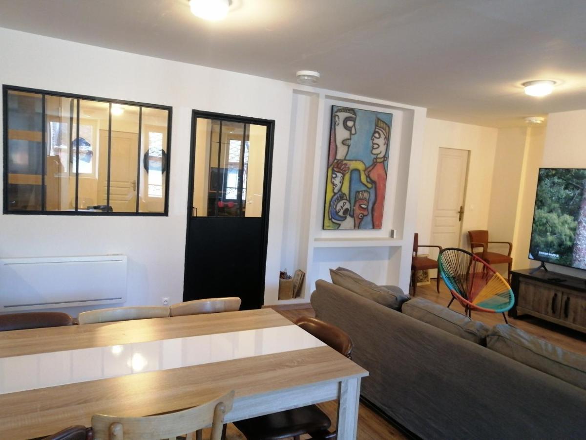 Logement Entier Spacieux Et Confortable A 1 H De Paris Courtenay  Exteriér fotografie